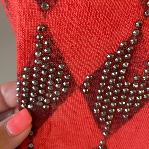 MISS ME VINTAGE EMBELLISHED TANK. Distressed, sparkle, mesh net back size Large - Picture 6 of 15